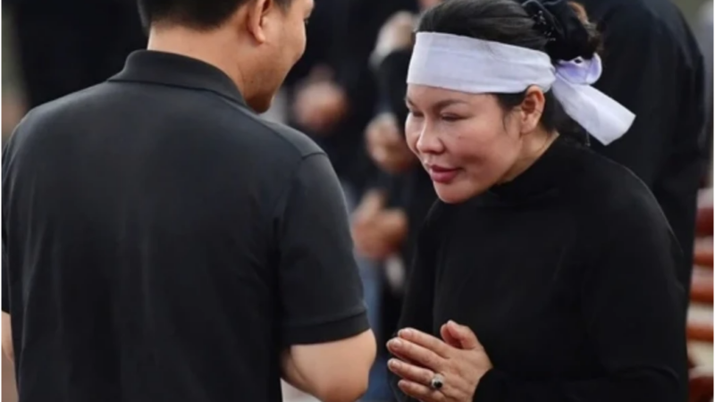 Vợ Quý Bình giữ tài sản của chồng, không để cho con trai, làm 1 điều khiến ai cũng bất ngờ