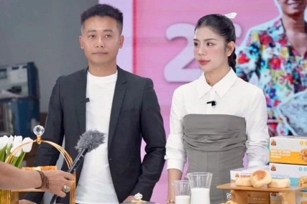 Lý do thật sự khiến Quang Linh Vlogs và Hằng Du Mục bị bắt tạm giam: Nghe xong ai cũng khóc vì không ngờ 2 em d.ạ.i đến thế