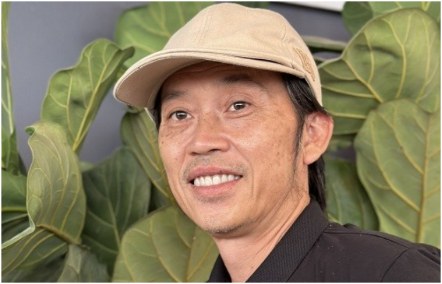 Ở ẩn bấy lâu, Hoài Linh bất ngờ lộ diện với vẻ ngoài gi.à nua thấy rõ, đồng nghiệp khóc thương vì anh tiều tụy quá: Bệnh UT đã khiến chú ra nông nỗi thế này đây: Hoài Linh lộ diện với vẻ ngoài già nua thấy rõ, đồng nghiệp tiết lộ con người thật của nam nghệ sĩ