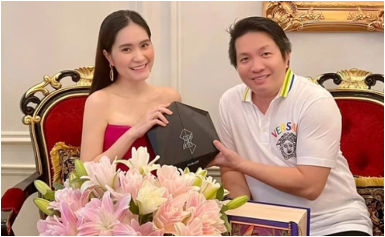 Ngất xỉu với số tiền mà vợ chồng Đoàn Di Băng thu về từ bán sản phẩm ảnh hưởng trực tiếp sức khỏe phụ nữ?