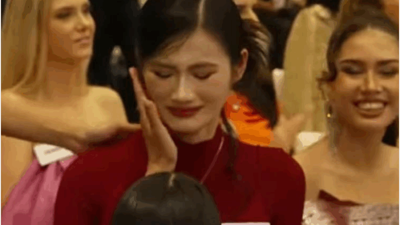 Hoa hậu Ý Nhi khóc nức nở tại cuộc thi Miss World: “Bị nhiều người nói làm lố, diễn các thứ”