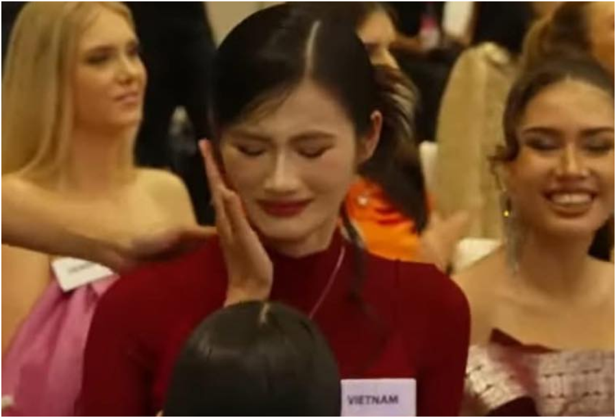 Hoa hậu Ý Nhi khóc nức nở tại cuộc thi Miss World: “Bị nhiều người nói làm lố, diễn các thứ”