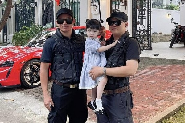 Đoàn Di Băng nhiều lần nuôi con “l.ố lăng” khiến khán giả phát ớ.n vì quá c.o.i thư.ờ.ng người khác: ‘Kêu ca vì đầu bếp khách sạn 5 sao nấu không ngon, để cô giáo chờ cả buổi vì con bận gội đầu xong chẳng 1 lời xin lỗi’
