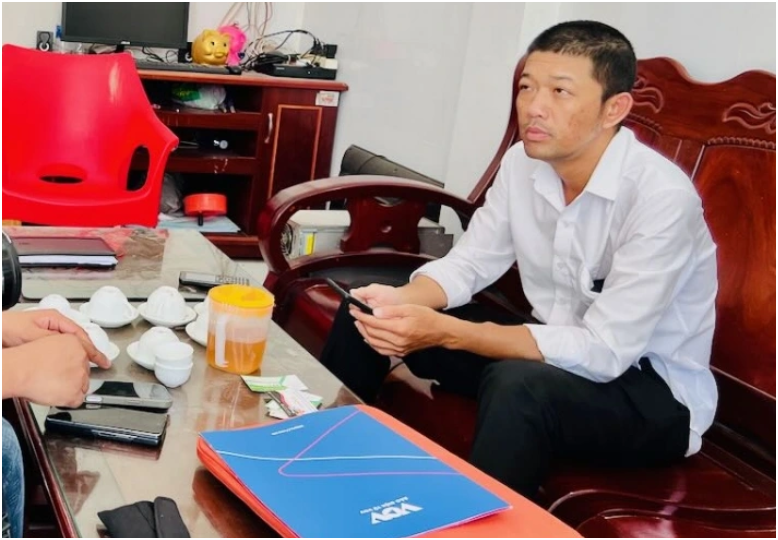 Người tố C.P b:án heo bẩn từ chối nhận từ thiện