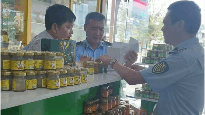 Phát hiện sự thật ch:ấn đ:ộng trong 23.500 lọ yến sào: Người từng dùng nghe xong chỉ biết lặng người!