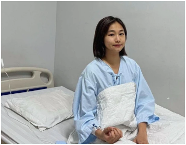 Ngân Hòa ngưng nhận tiền từ thiện nữa vì bị nhiều người ch:ởi b:ới: ‘Ai cho được thì cho, sao phải nặng lời với nhau quá vậy’