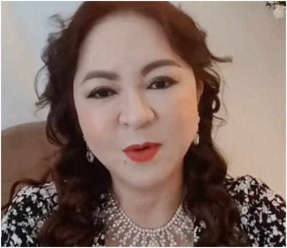 Bà Hằng v:ạch tr:ần quá khứ không mấy tốt đẹp gì của Mỹ Tâm: ‘Không chỉ mỗi vụ ch:èn é:p học trò cũ đâu, còn nhiều thứ lắm’