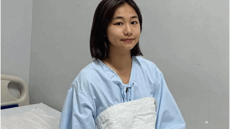 Bạn thân Ngân Hòa: “Mọi người đừng nói này nói kia nữa. Đã từ thiện quyên góp rồi thì đừng nói gì nữa, mắc công mất phước đó. Để cho Ngân Hòa điều trị, chứ không bạn ấy nghe được buồn lắm”