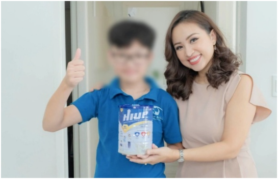 BTV Vân Hugo: “Tôi bị l:ừa, y chang Quang Minh, tôi không có biết gì hết, ai quảng cáo mà có đủ giấy tờ pháp lý thì tôi quảng cáo rồi nhận tiền thôi”