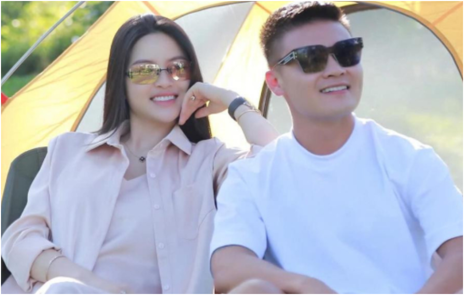 Chu Thanh Huyền giàu cỡ nào mà đi xe Mẹc, xài toàn hàng hiệu: “Không cần chồng chu cấp vẫn đủ tiền mua biệt thự nhà lầu, nhiều người thắc mắc bộ b:án h:àng online giàu đến thế sao?”