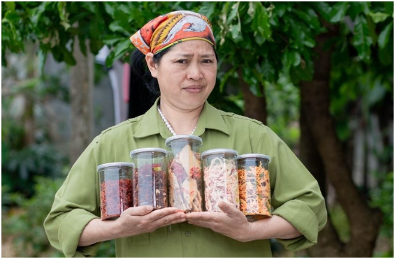 Công ty Ăn Cùng Bà Tuyết thông báo giải thể