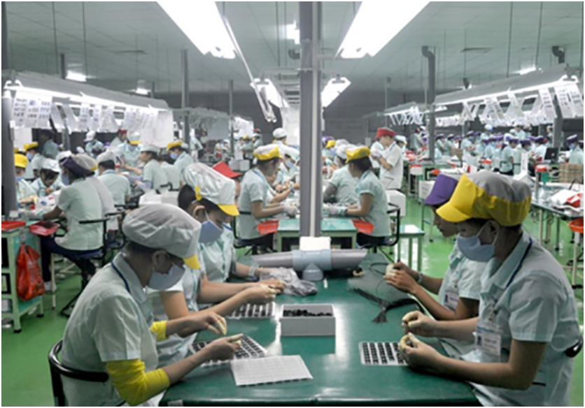 Chỉ 55,5% người lao động Việt có đủ thịt, cá trong bữa ăn – Cuộc sống vất vả tại các khu công nghiệp
