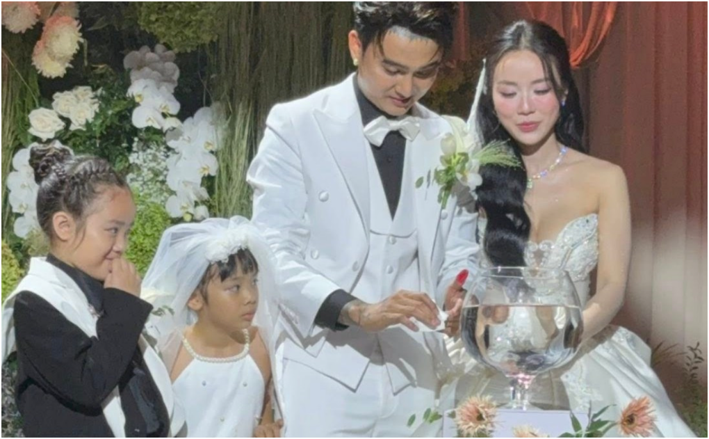 Hai đứa con gái lần đầu nói về việc mẹ đi lấy chồng, còn nhắc tới cả ba ruột: “Sao ba Hoài Lâm không tới dự lễ cưới vậy”