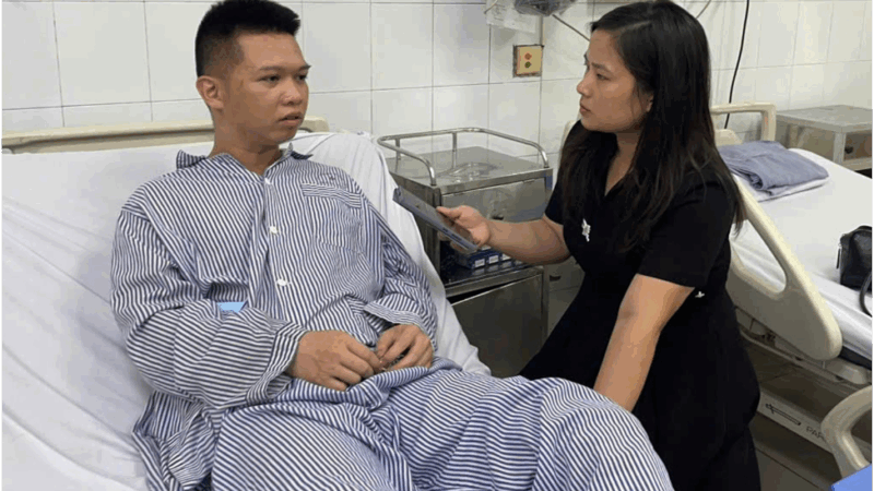 Tiếng gọi si:nh t:ử trong con tàu đắm và phút nghẹt thở chàng trai giải cứu 4 người