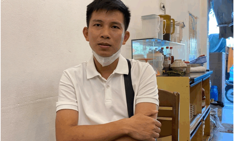 Ngô Quyền Thế bất ngờ khoanh tay xin lỗi, mọi người hãy quay lại ủng hộ quán đi, hứa sẽ đảm bảo vệ sinh: “Chứ không sắp không trụ nổi rồi”