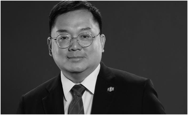 Rõ gia thế của ông Hoàng Nam Tiến: “Không phải dạng vừa, nhiều đời khoa bảng, có bố là tướng”