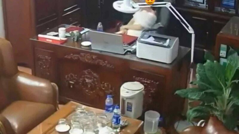 Nam Định rúng động: ‘Khầy’ Chủ tịch trường cấp 3 bị nghi lộ clip nhạy cảm, tốc độ lan truyền khiến ai cũng “tá hỏa”!