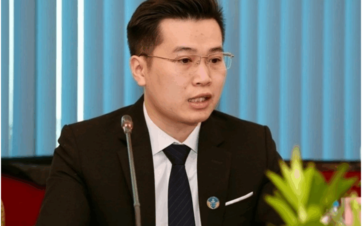 Tới công chiện, vụ c:ờ nh:íp lãnh đạo trường THPT th:ân m:ật với nhiều phụ nữ có dấu hiệu của nhiều t:ội ph:ạm khác nhau: “Luật sư nói rõ”