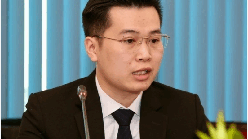 Thôi xong, vụ người đàn ông th:ân m:ật với nhiều phụ nữ có dấu hiệu của nhiều ph:ạm t:ội khác nhau: ‘Luật sư giải thích cụ thể, cạn kẽ’