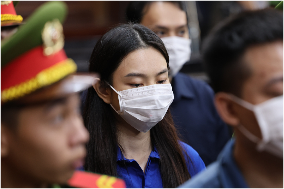 Đã rõ lý do vì sao không xem xét hành vi sản xuất kẹo Kera trong vụ án Thùy Tiên: Tòa án lý giải