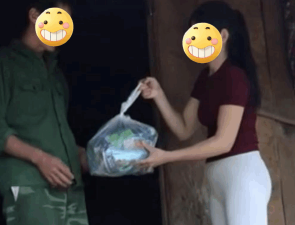 Diện outfit gym “căng đét” đi từ thiện, cô gái bị netizen ném đá dữ dội: Quá phản cảm, nhìn gai mắt vô cùng