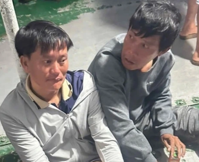 3 người trôi dạt 100km ở biển Lý Sơn: Nhai cá cua sống, hứng nước mưa cầm hơi suốt nhiều ngày – nghe mà rơi nước mắt!