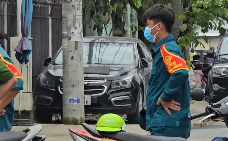 Vụ thi thể cô gái trong cốp ô tô: Chủ xe khẳng định không quen biết nạn nhân, tiết lộ lý do không khóa cửa xe