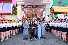 Bất ngờ với lượng nhân viên và khách của Mailisa: Đông nghịt như trẩy hội