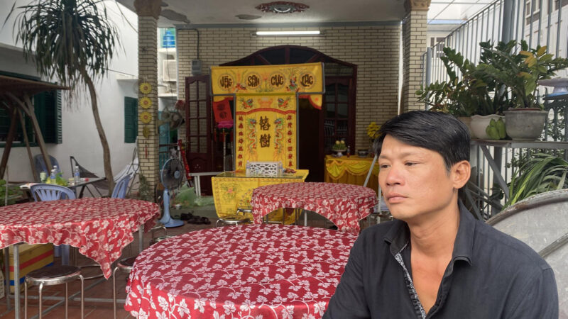 Chưa nguôi ngoai nỗi đau mất cha, con trai Thương Tín lại buộc phải lên tiếng đính chính một việc để giữ gìn danh tiếng và lòng tự trọng cho cha lẫn chính mình