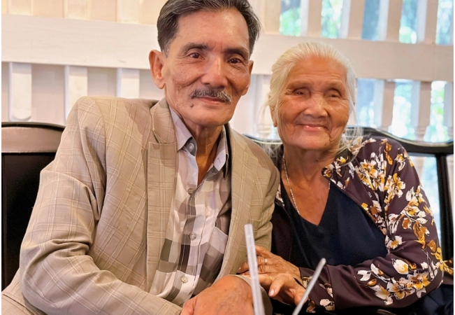 Lúc còn số:ng, NS Thương Tín thăm bạn bè đồng nghiệp đầy đủ: ‘Tới lúc mất thì chẳng có 1 ai tới vi:ếng, đa:u buồn thật’