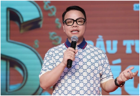 Công an Hà Nội đã dẫn độ Lê Khắc Ngọ trong vụ án Mr Pips về nước: ‘Tới công chiện thật rồi’