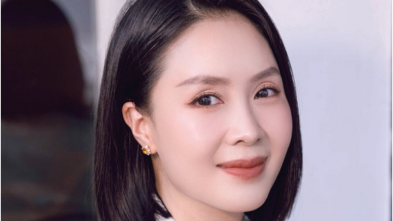 Đời thực kín tiếng của nữ viện phó viện kiểm sát phim giờ vàng VTV: Vừa xinh đẹp lại còn tài giỏi