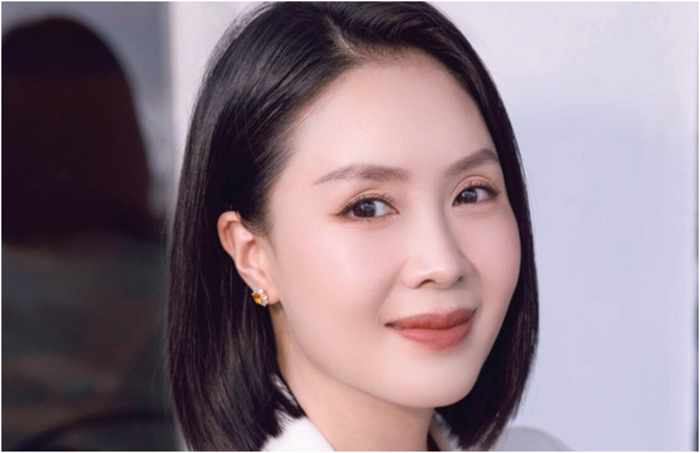 Đời thực kín tiếng của nữ viện phó viện kiểm sát phim giờ vàng VTV: Vừa xinh đẹp lại còn tài giỏi