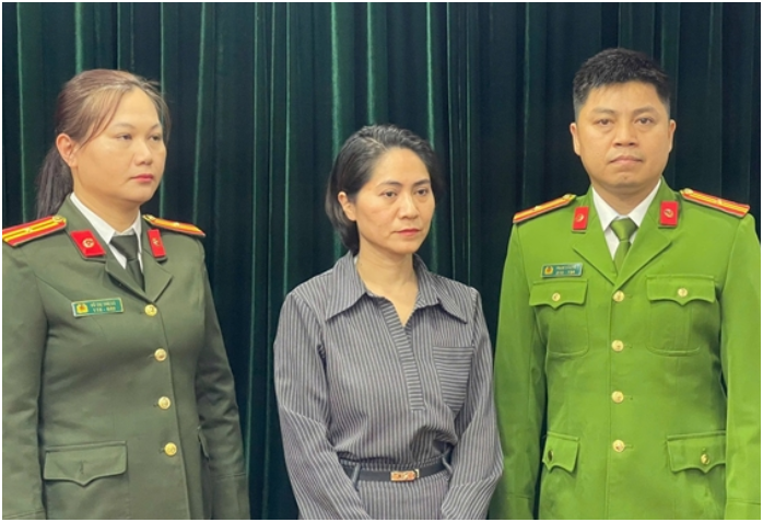 Giám đốc Ngọc Việt đối diện mức á:n chu:ng th:ân sau vụ h:ủy show lịch sử, các nghệ sĩ có phải đồng phạm?