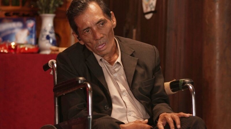 Vai diễn cuối của Thương Tín khiến người xem khóc nghẹn: Không khác đời thật, diễn như không diễn – chân thực đến ám ảnh!