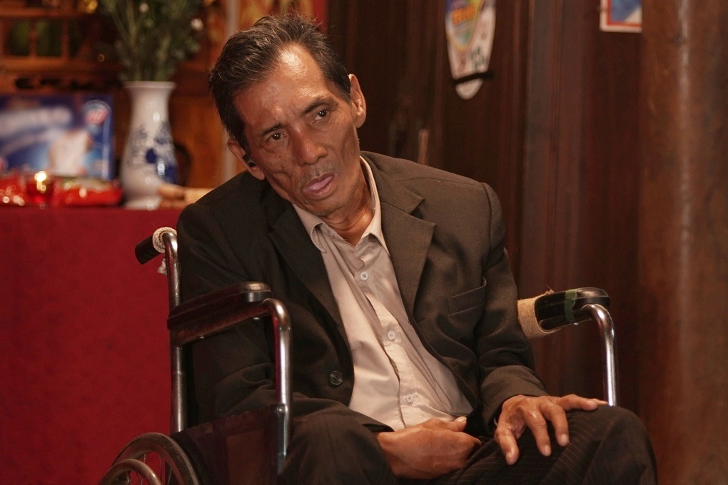 Vai diễn cuối của Thương Tín khiến người xem khóc nghẹn: Không khác đời thật, diễn như không diễn – chân thực đến ám ảnh!