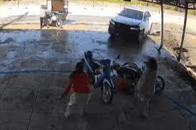 Rõ nguyên nhân thật sự  khiến anh trai lái lexus tông em gái tử vong ở Tây Ninh: Ai biết cũng bức xúc vô cùng