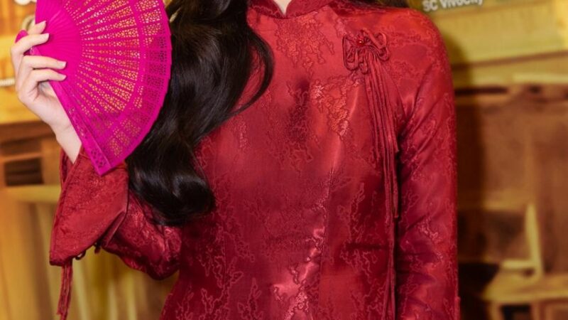 Nhan sắc của Midu sau khi về làm dâu hào môn Duy Tân khiến CDM choáng váng: Đẹp tới mức bị gọi là “yêu quái đội lốt người”