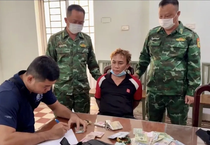 Vụ anh trai lái xe trong sự cố khiến em gái tử vong: Lời khai của đối tượng bị xác định sai sự thật, người mẹ lên tiếng đính chính