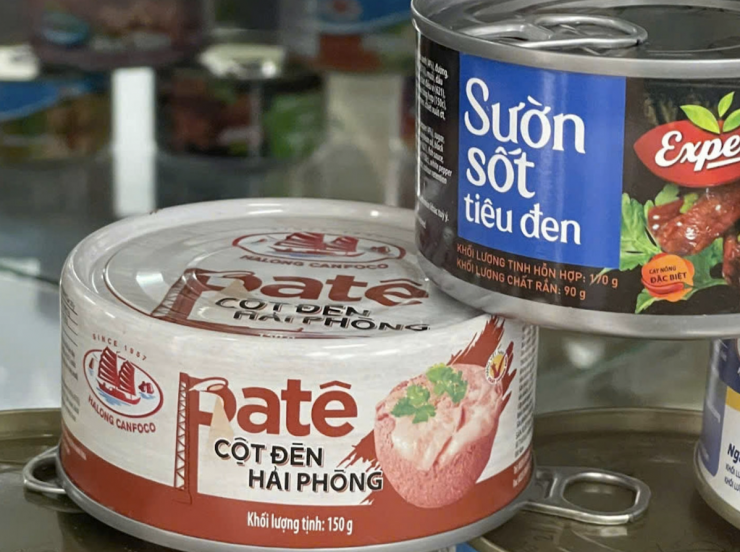 Bắt khẩn cấp Tổng Giám đốc Đồ hộp Hạ Long: Ông Trương Sỹ Toàn bị xác định liên quan trực tiếp vụ thịt lợn không đảm bảo an toàn