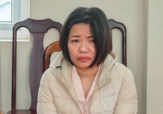 Nữ giúp việc bạo hành cụ bà ở Hà Nội thừa nhận hành vi rợn người: Tát, bóp cổ, kéo lê chỉ vì “cụ không nghe lời”