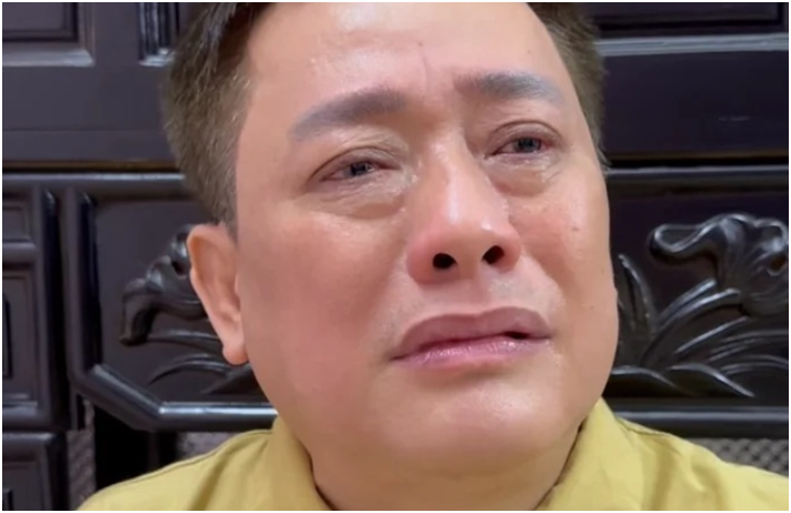 Gia đình Tấn Bo khóc lóc, thừa nhận mình không được mời đám cưới của con trai Tấn Beo: “Tiết lộ lý do ai cũng bất ngờ”