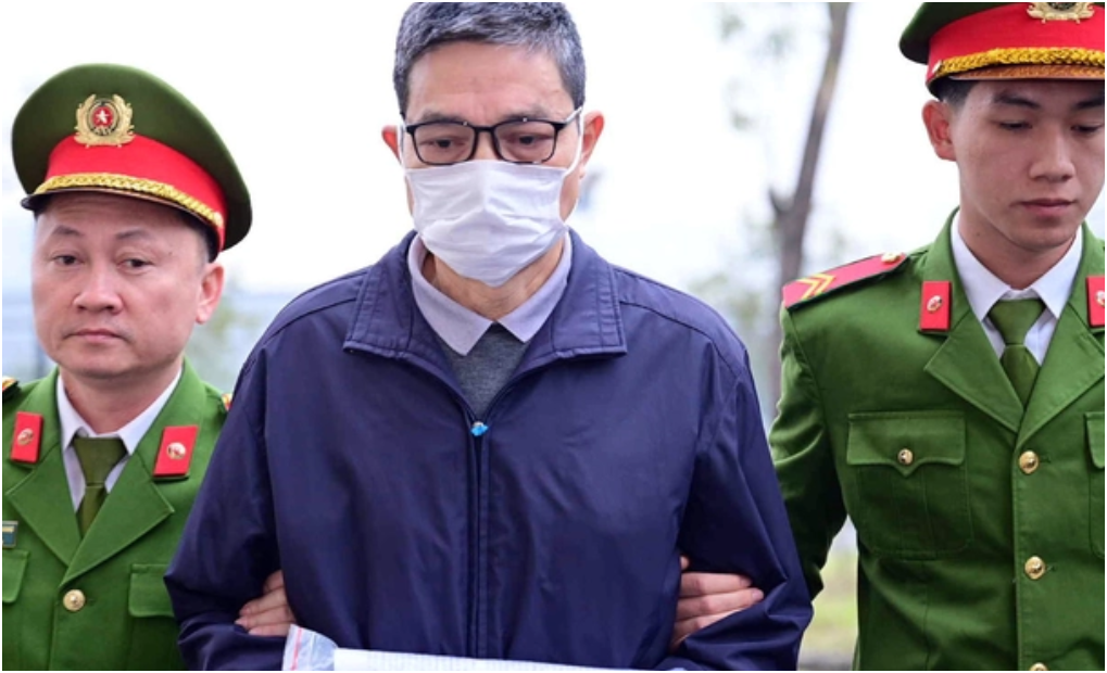 Cựu Cục trưởng Cục An toàn thực phẩm Nguyễn Thanh Phong: “Tôi nhận 43 tỷ tiền cảm ơn là không sai”