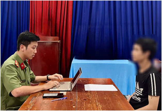 Đăng tin MC Quyền Linh bị b:ắ:t, 2 tóp tóp cơ lên đường: ‘Chuyến này mệt rồi’