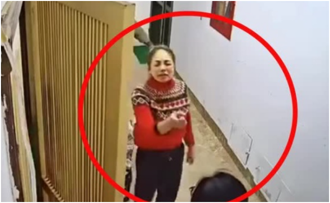 Xử lý vụ người phụ nữ bị hà:nh hu:ng tại chung cư ở Hà Nội: Rõ hì:nh phạ:t phải đối diện?