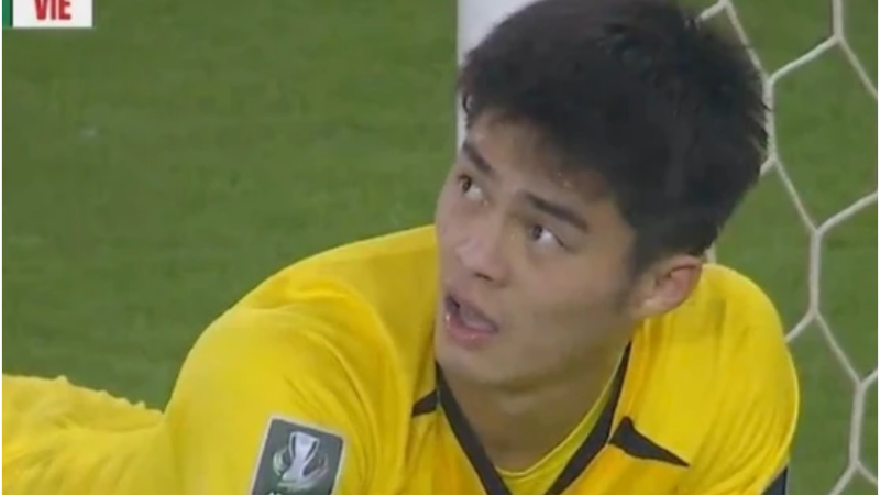 Tất tần tật về thủ môn điển trai của  U23 Việt Nam: Người hùng đang rần rần  nhất ngày hôm nay