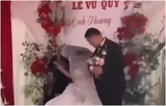 Vụ t:ạt mắm tôm vào cô dâu tại đám cưới ở Ninh Bình: Thôi xong người tạ:t rồi, chuyến này đi quá xa