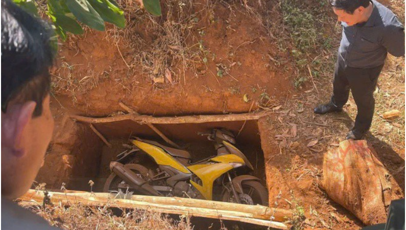 Vụ c:ư:ớp ngân hàng ở Gia Lai: Phát hiện xe máy bị chôn gần khu công nghiệp, thêm manh mối để điều tra