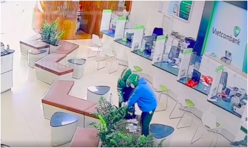 Vụ cư:ớ:p Ngân hàng ở Gia Lai: “Nghi phạm sẽ phải đối diện với hình phạt ra sao?