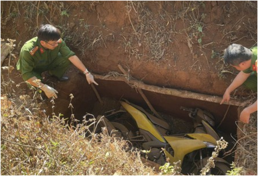 Chủ cơ sở mộc nói về tấm gỗ trong vụ cư:ớ:p Ngân hàng ở Gia Lai: “Phân tích cạn kẽ, nói điều không ngờ luôn”